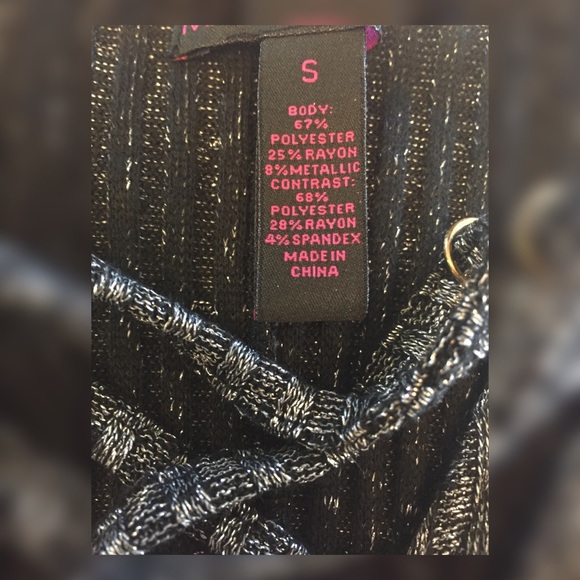 One piece - Picture 2 of 3